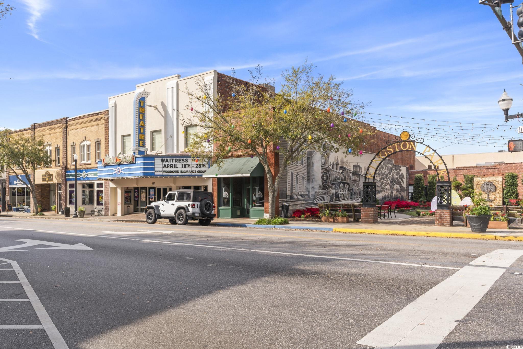 337 Main St. Historic Downtown