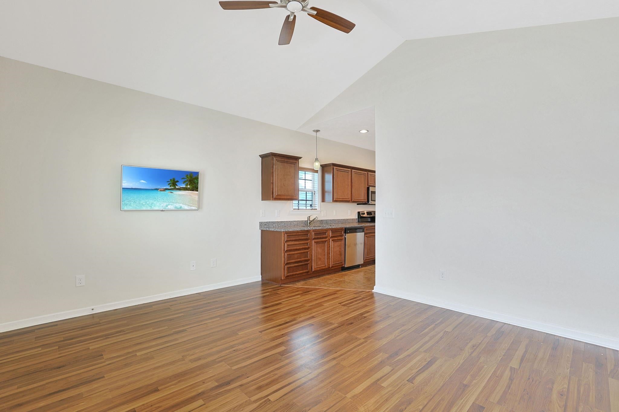 605 Wave Rider Ln. 605