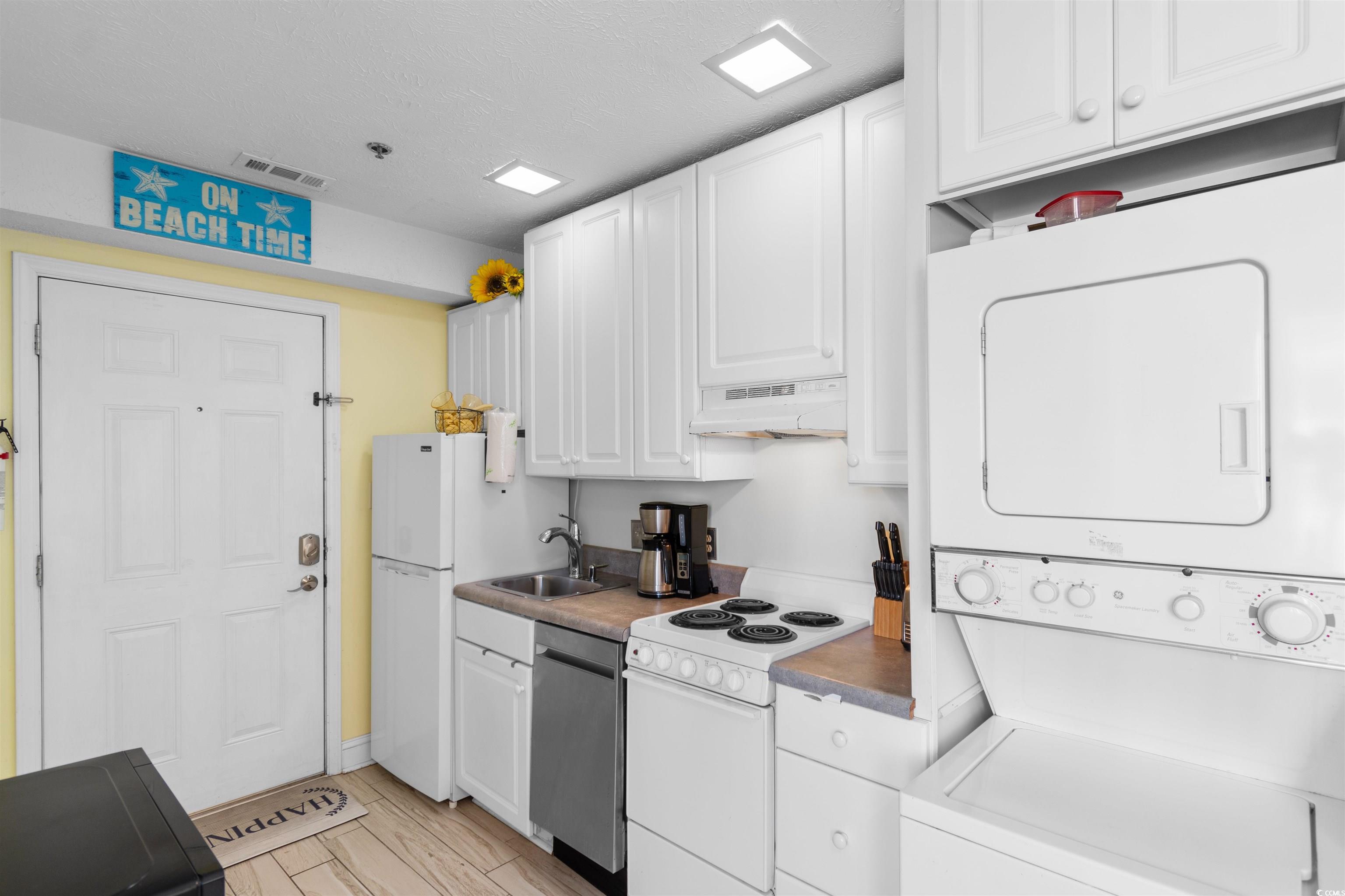 2710 S Ocean Blvd. 101