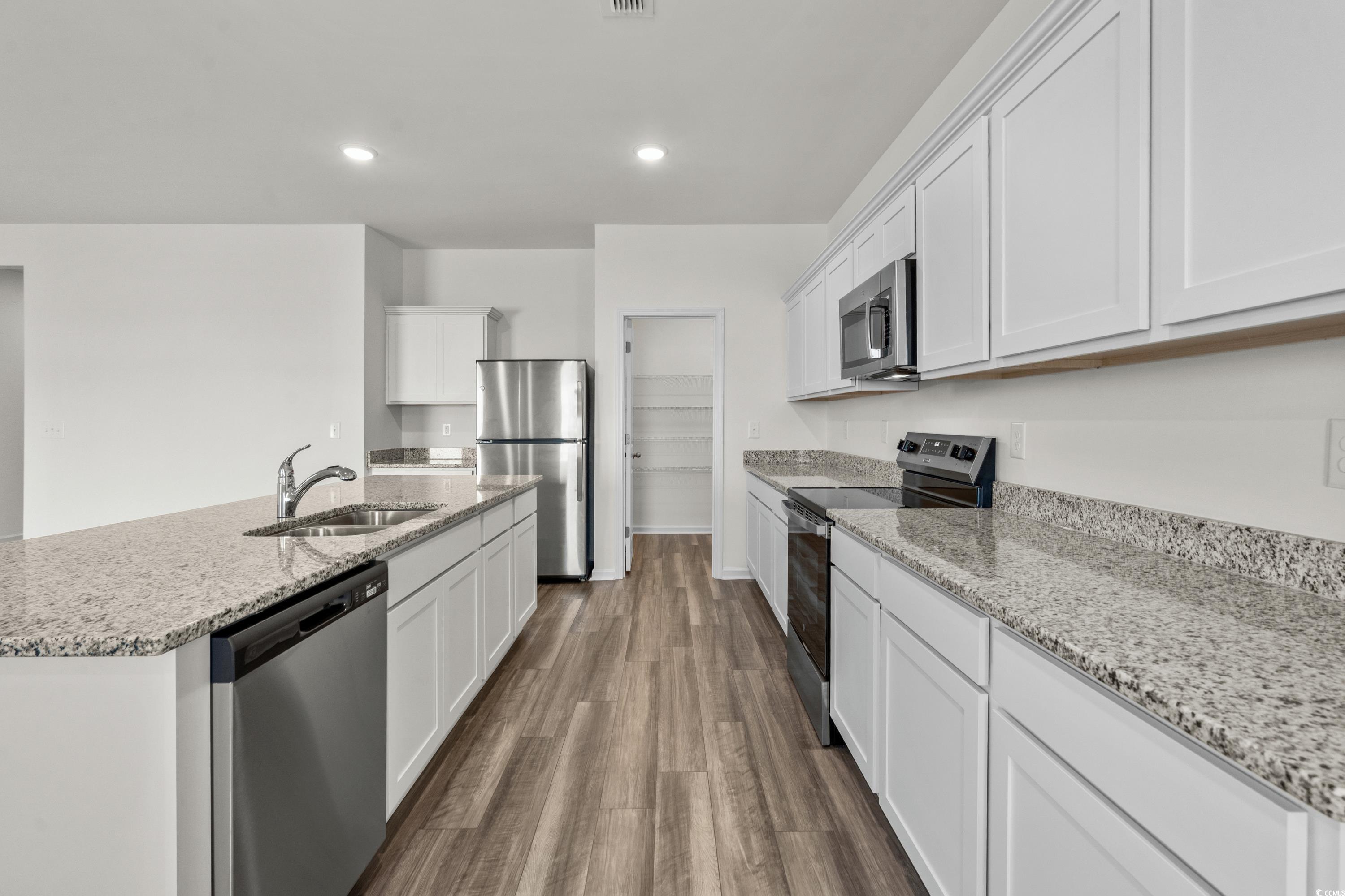 622 Castillo Dr.