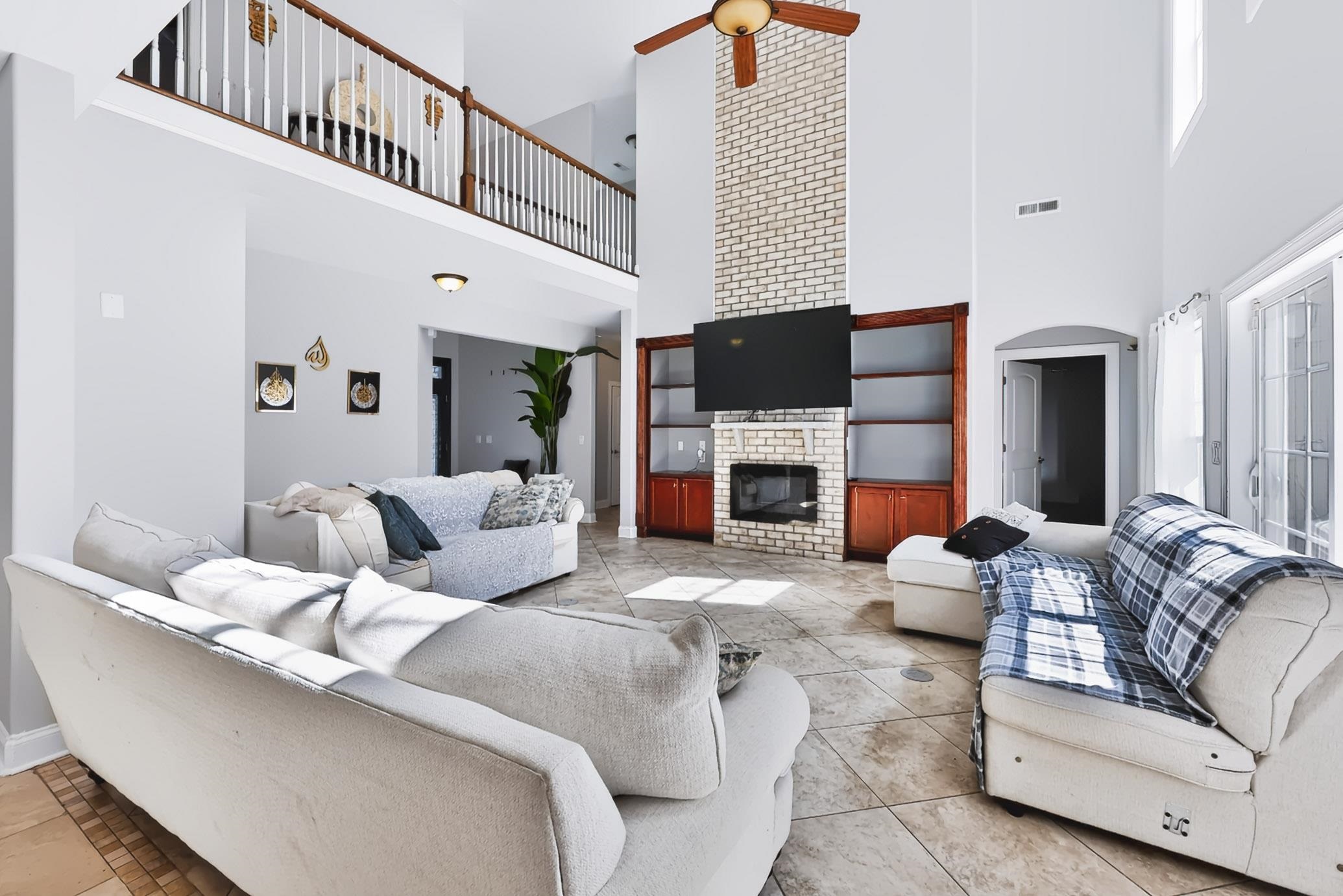 360 Capers Creek Dr.