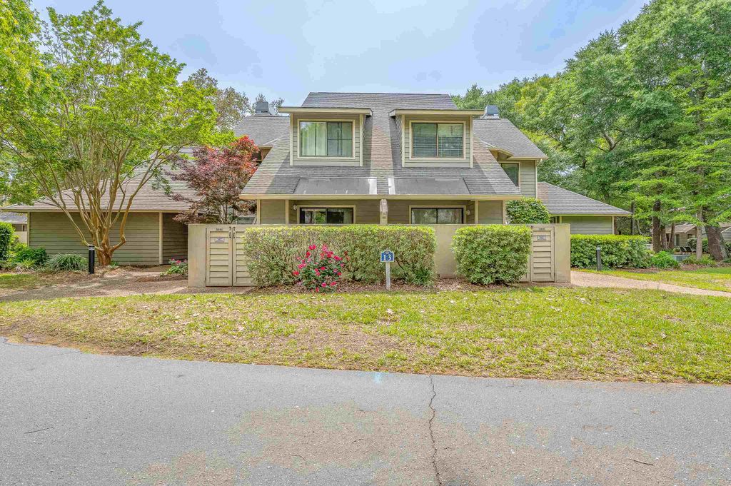 Photo of 210 Westleton Dr #13-C, Myrtle Beach, SC 29572 (MLS # 2611275)