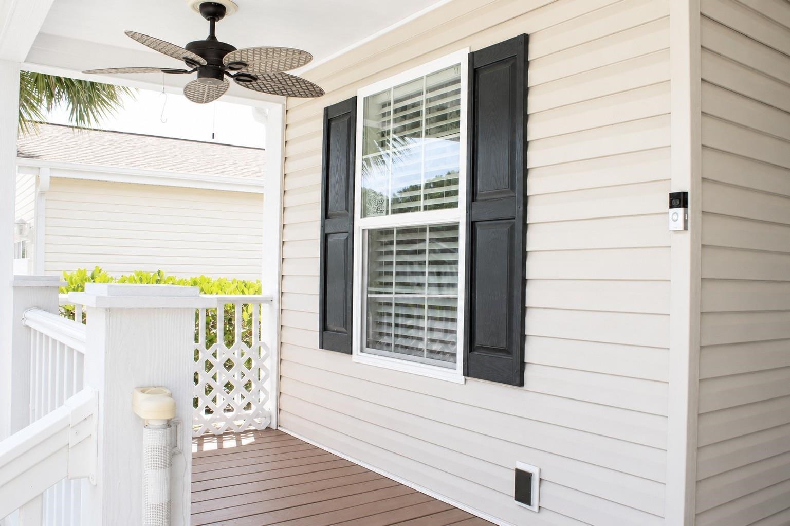246 Lakeside Crossing Dr. - Photo 2