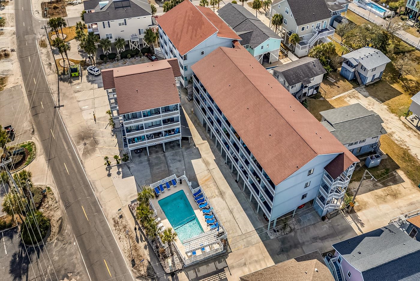 627 North Waccamaw Dr. 204