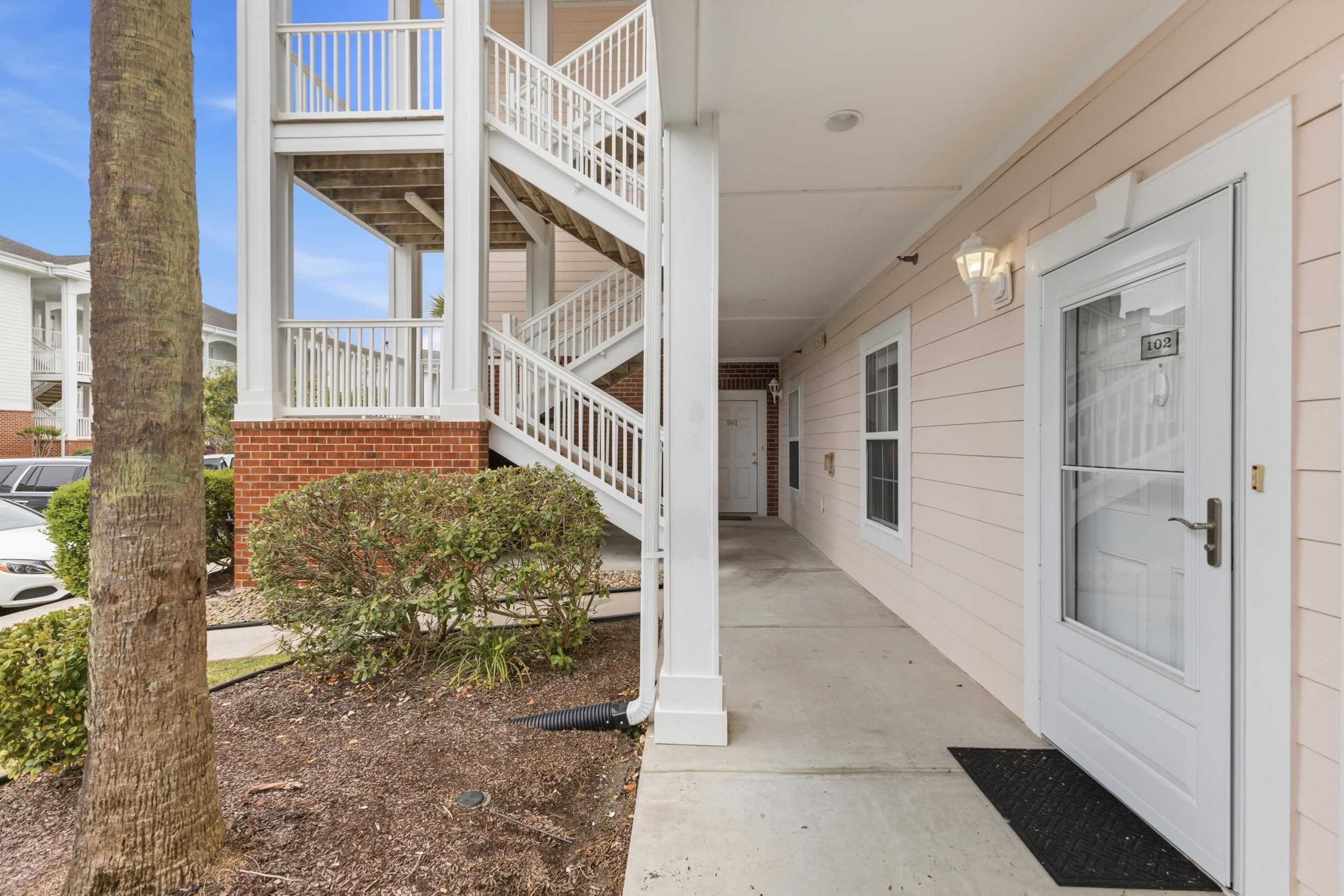 4141 Hibiscus Dr. 102