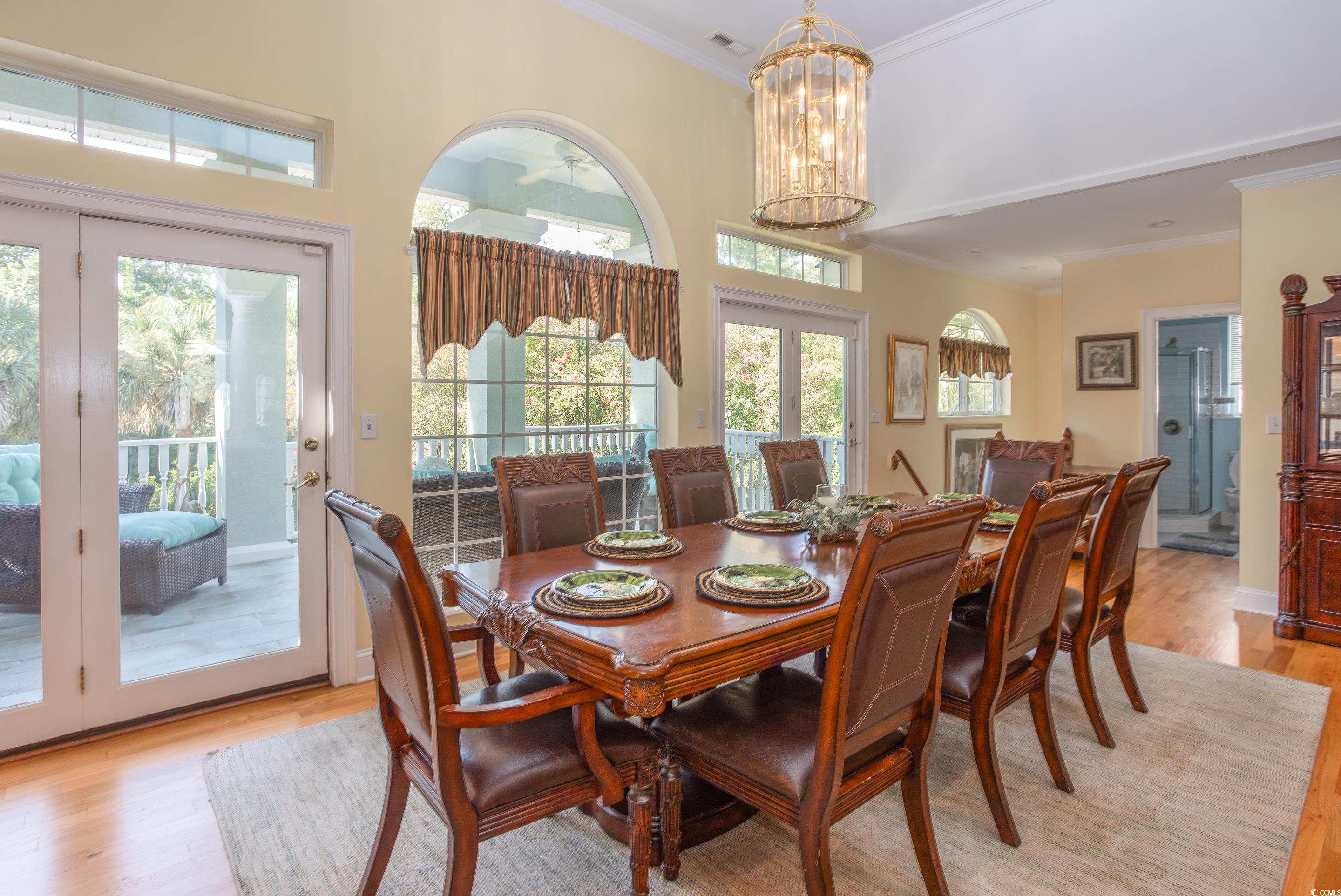 4907 Woodview Ln.