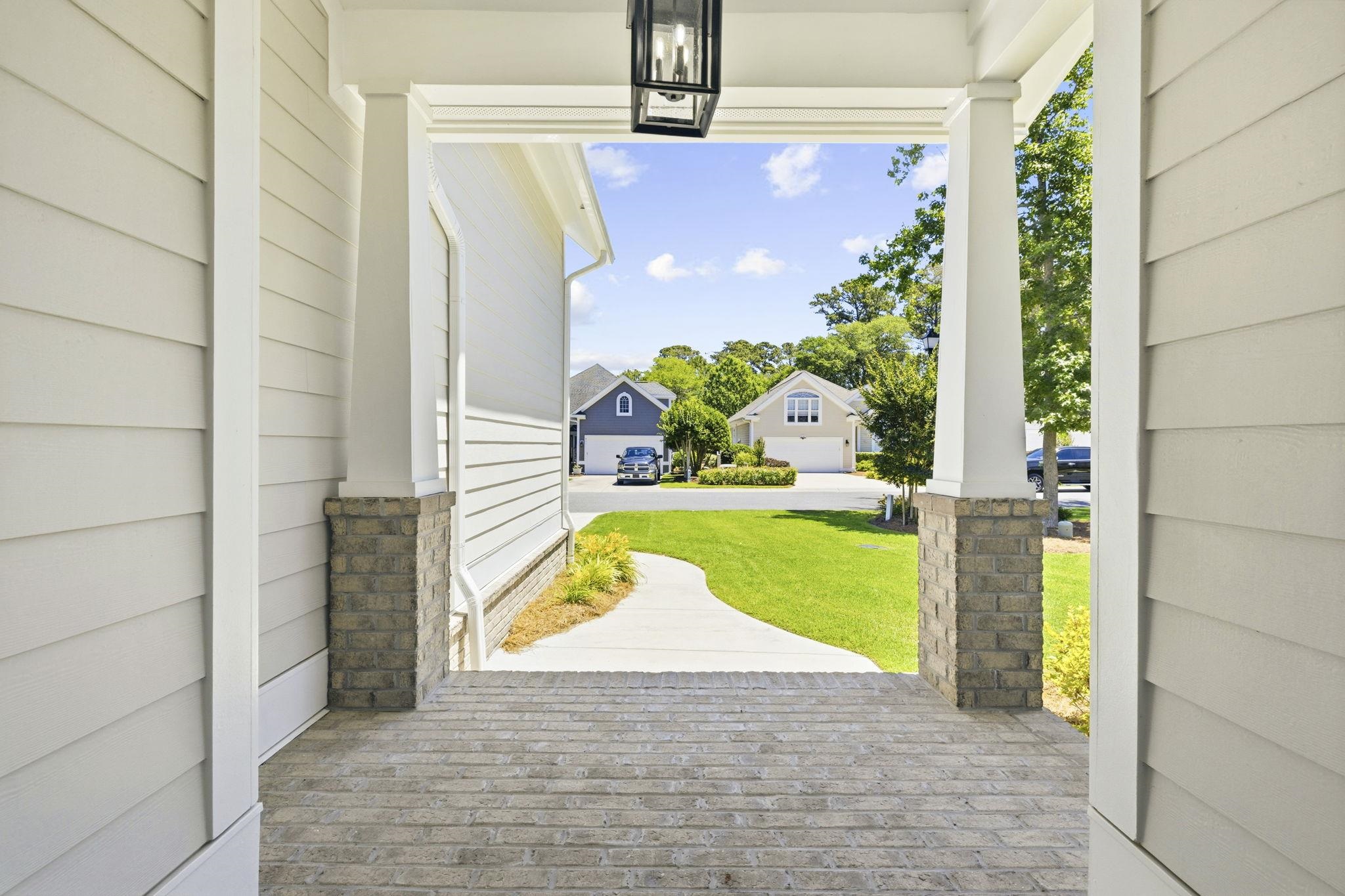 818 Morrall Dr.