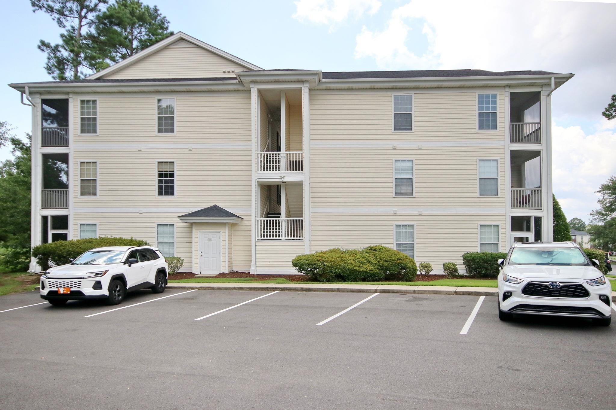 504 River Oak Dr. 57-O