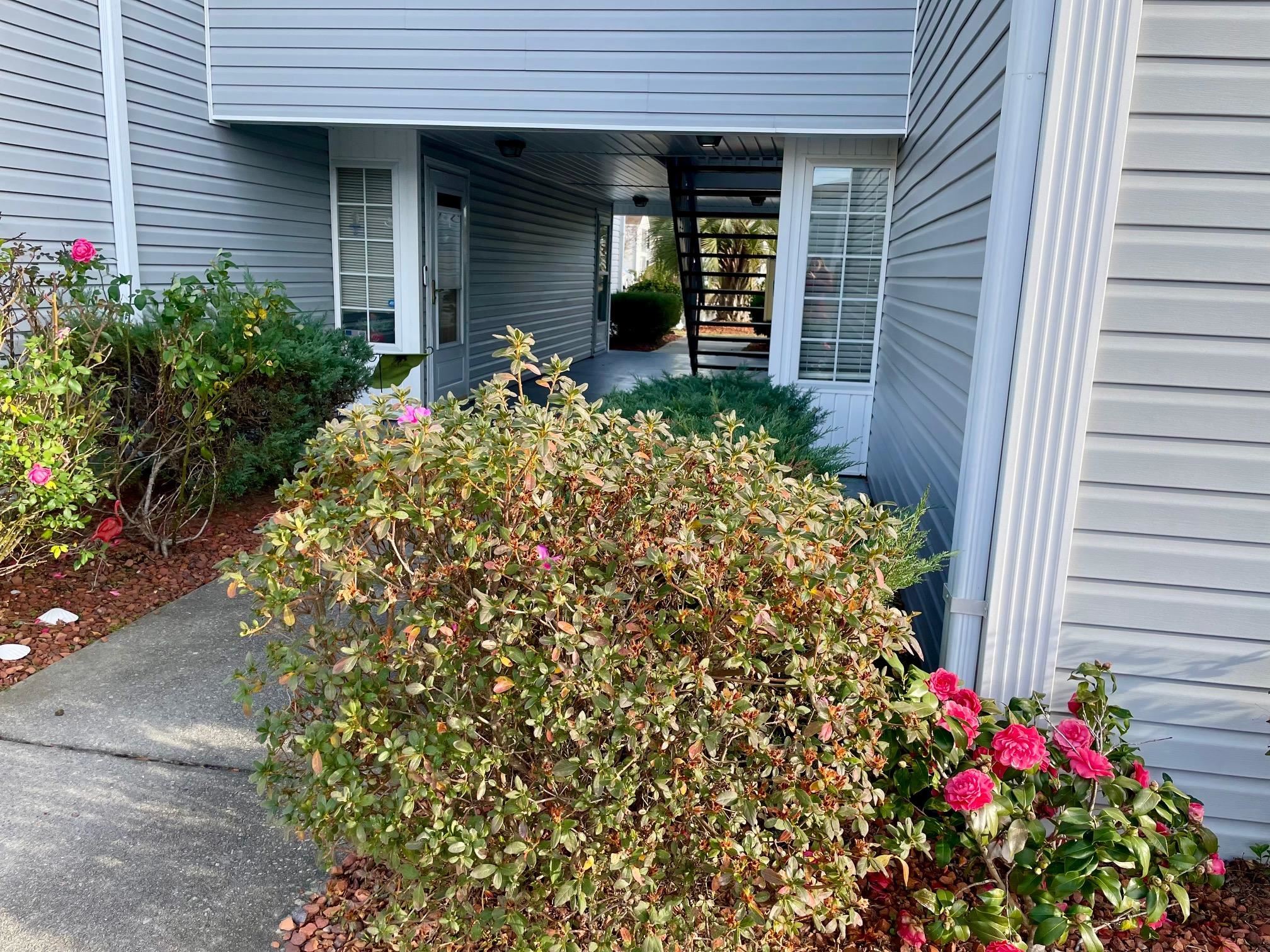 2258 Huntington Dr. C
