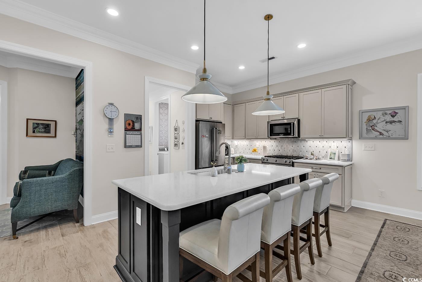 8488 Cape Dutch Loop