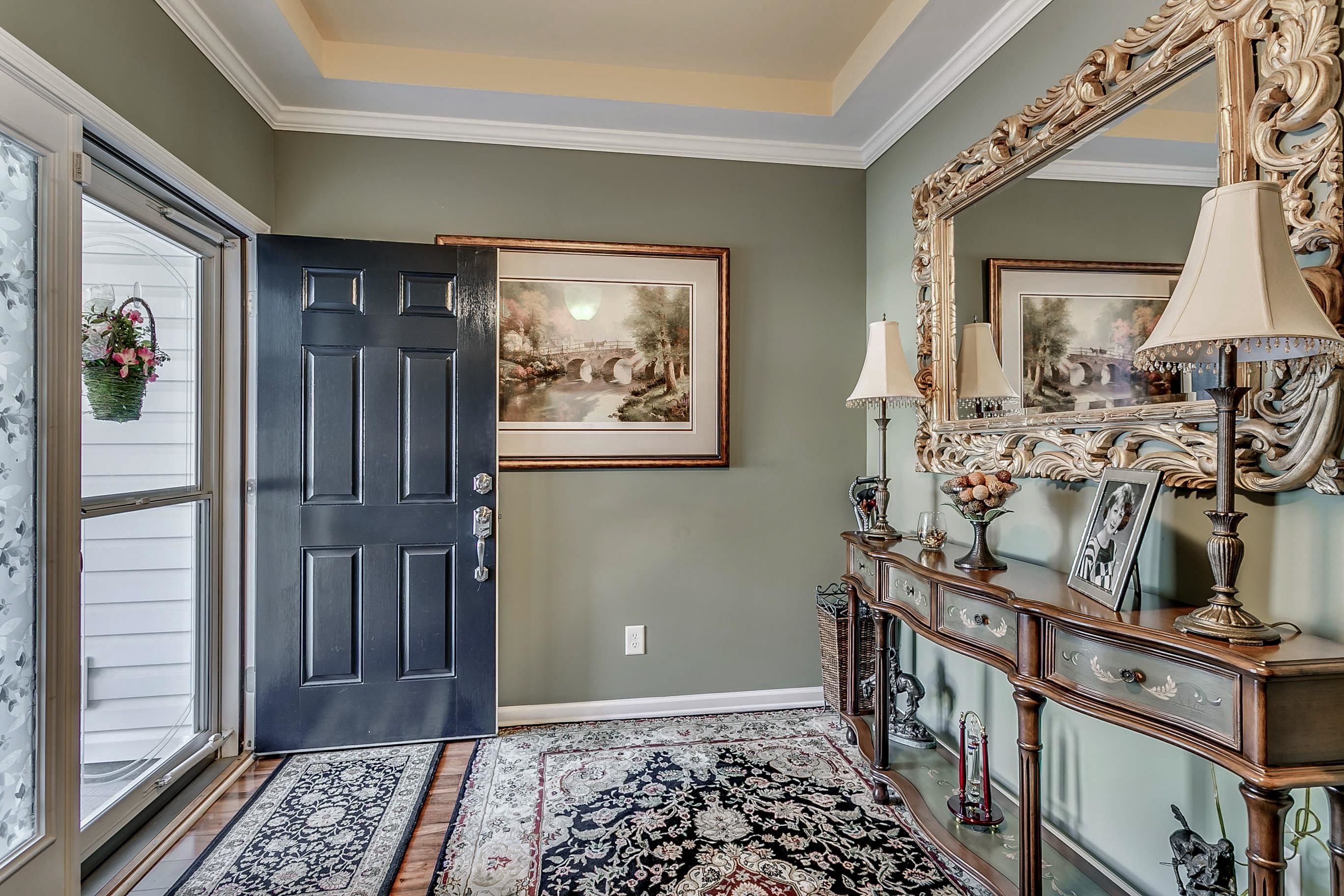 628 Lafayette Park Dr.