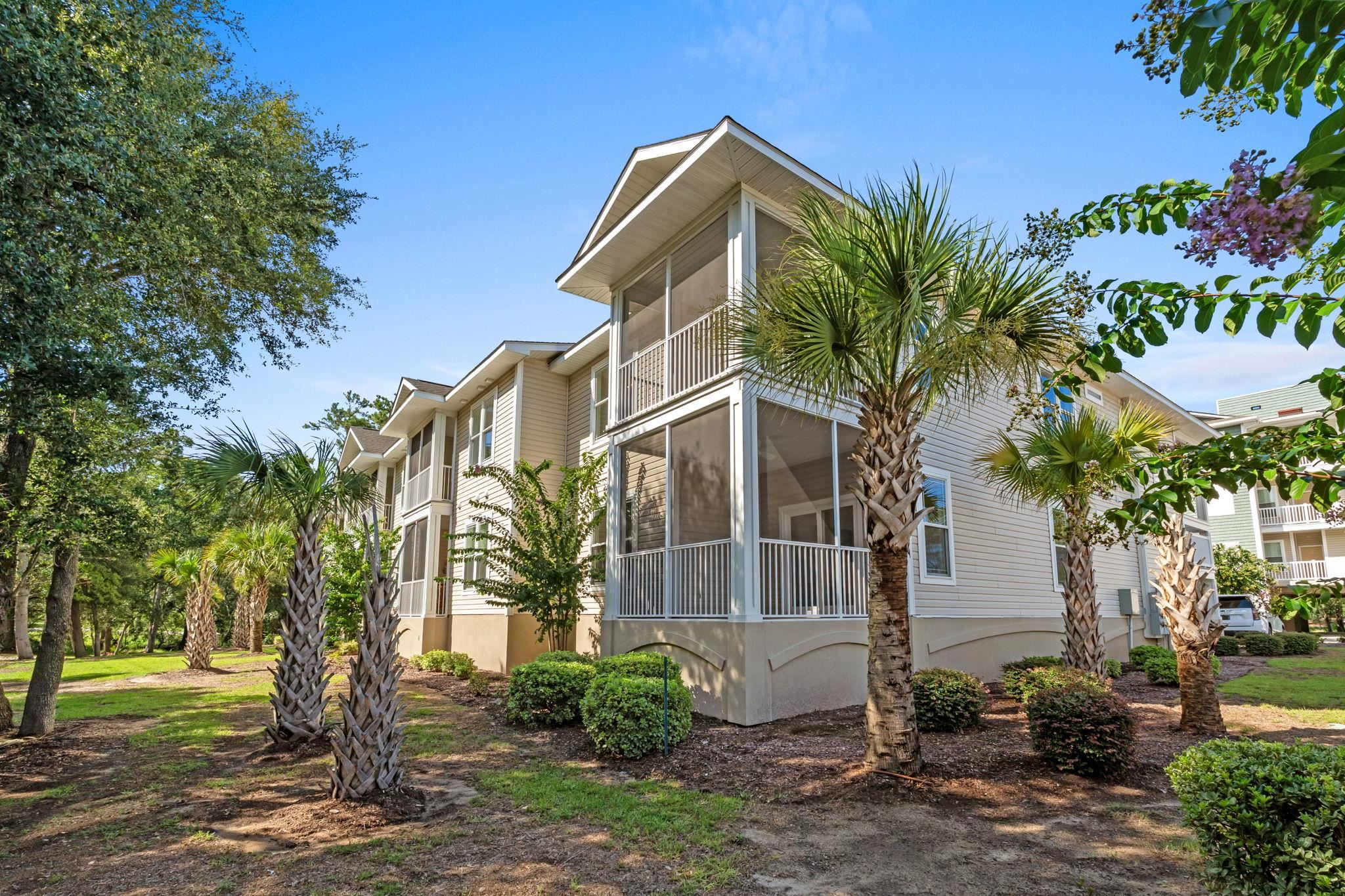 627 Bonaventure Dr. 101