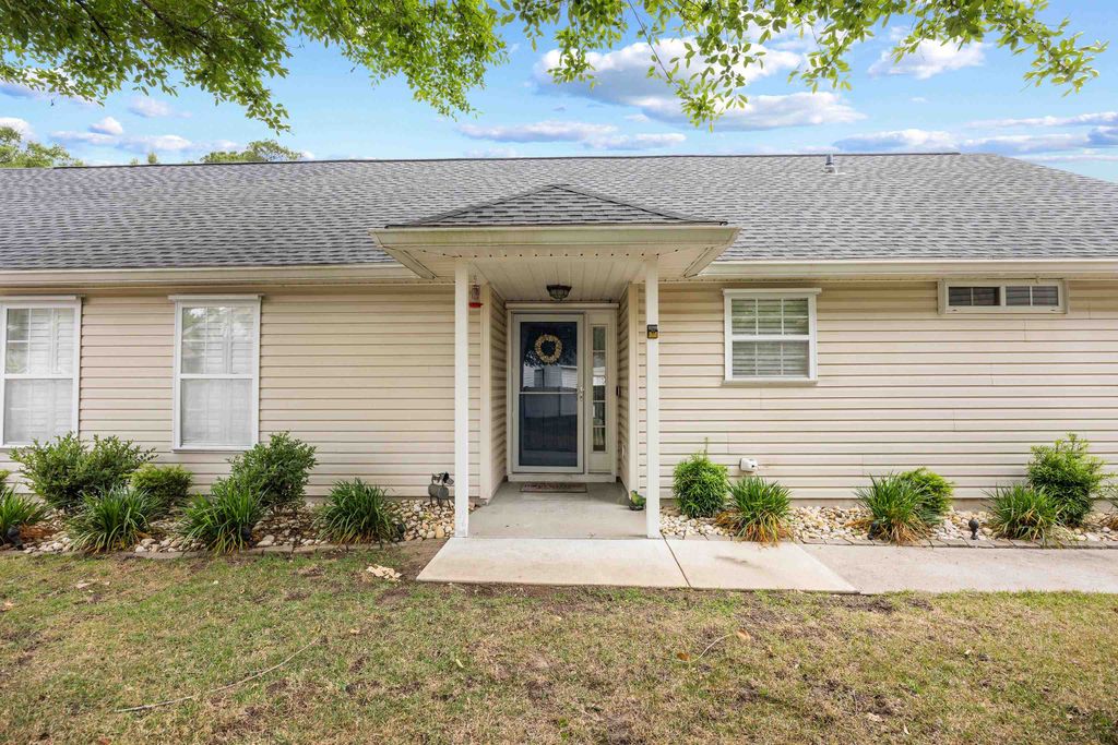Photo of 1537 Gulfstream Ct, Surfside Beach, SC 29575 (MLS # 2611538)