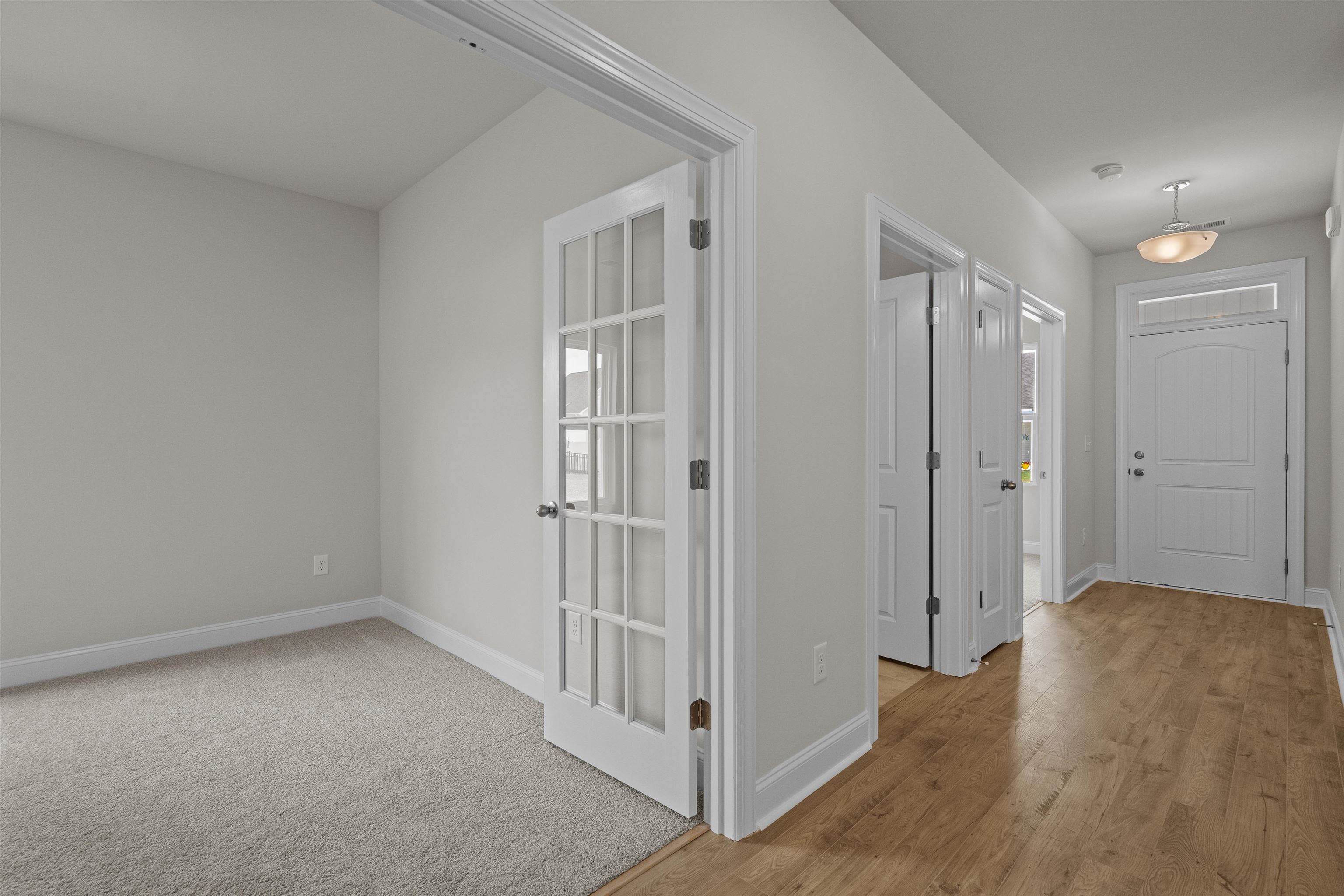 1136 NW Forest Bend Dr.