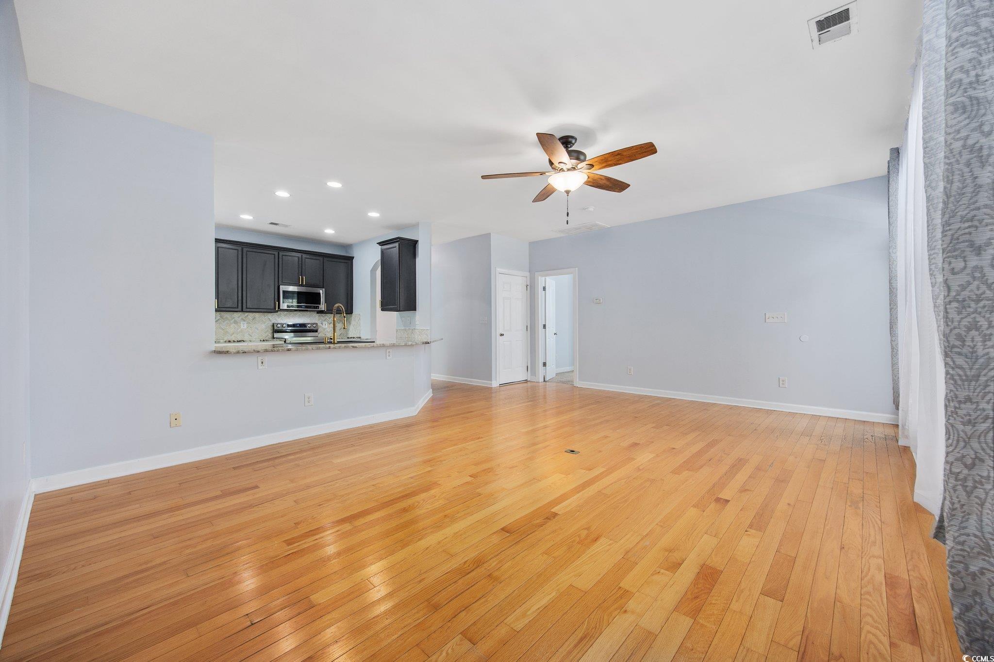 854 Falkirk St.