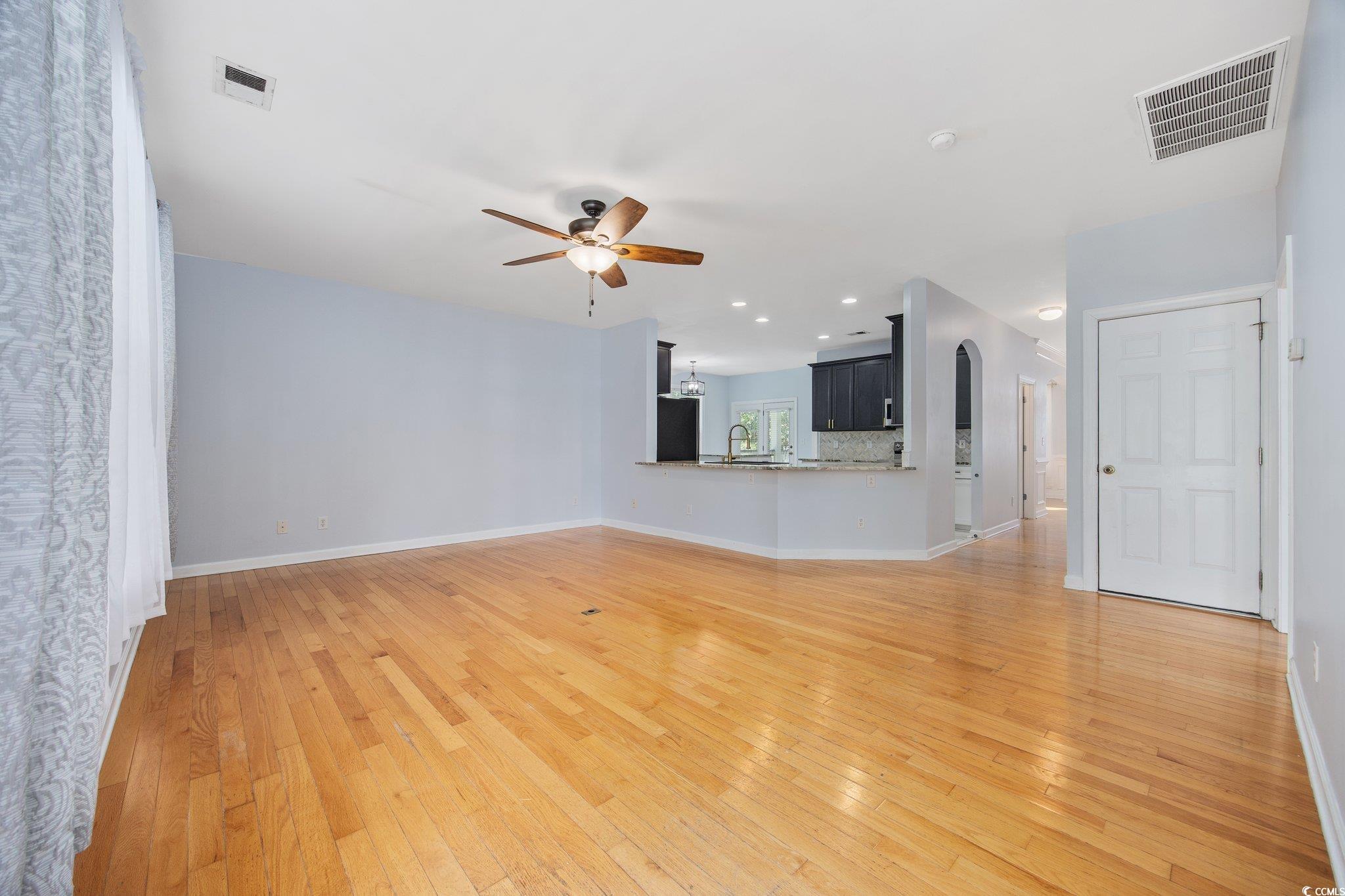 854 Falkirk St.