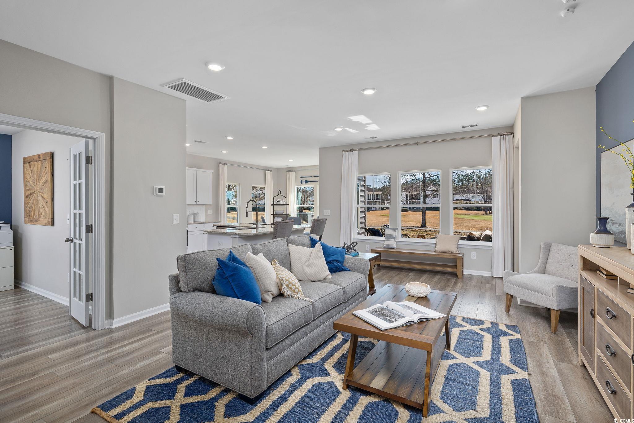 3307 Mid Summer Ln.