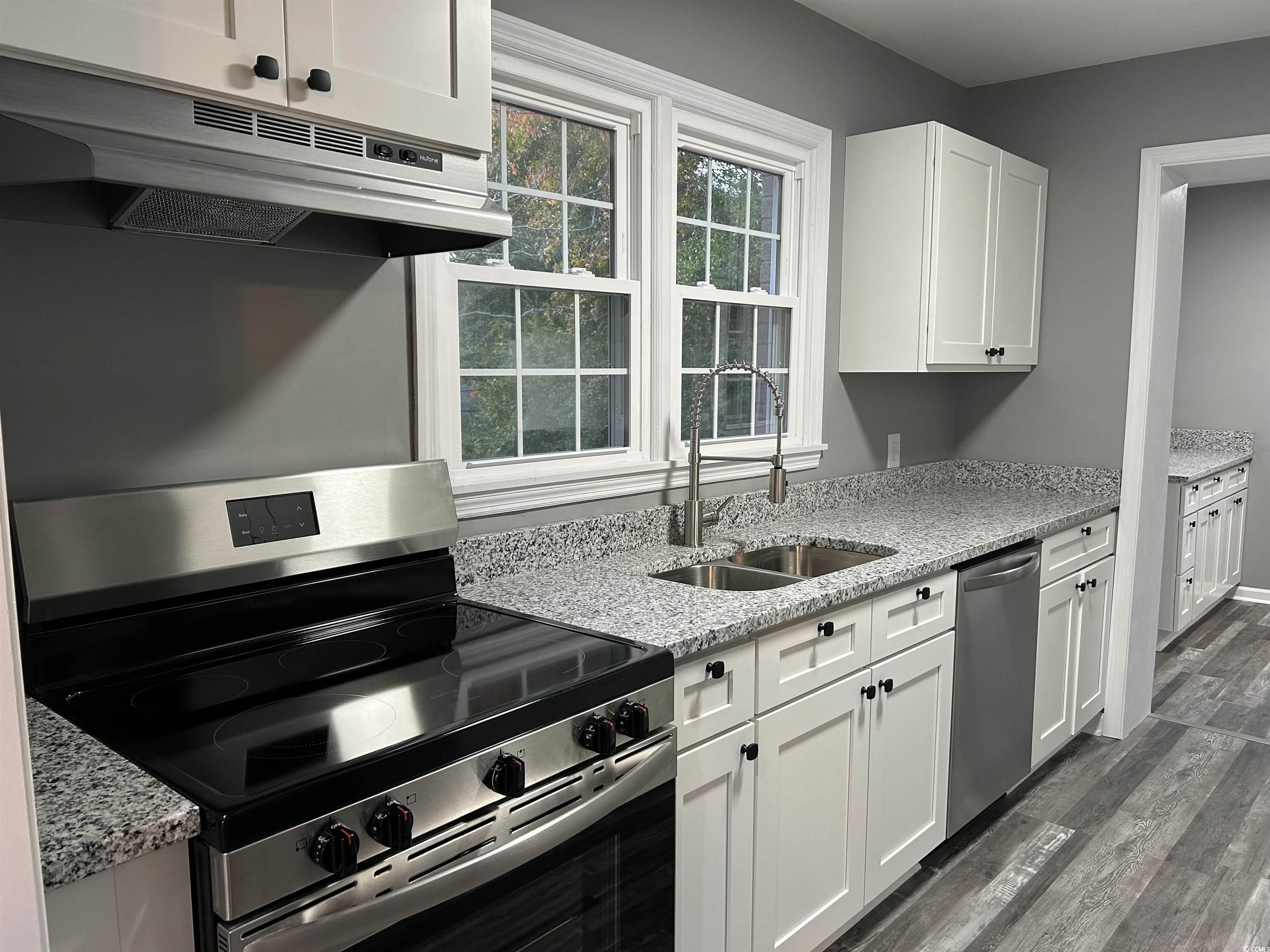 404 E Richardson Ave.