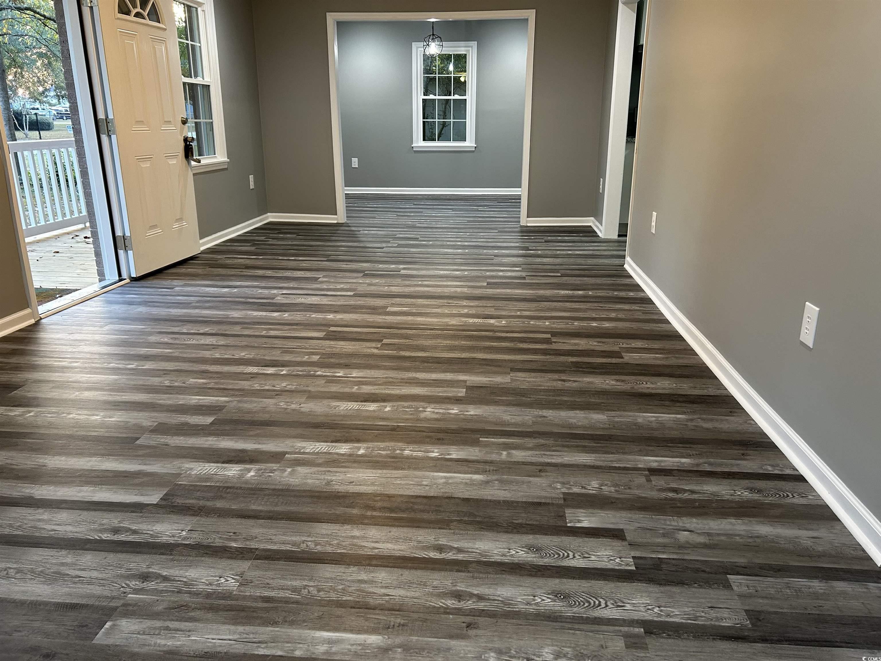 404 E Richardson Ave.