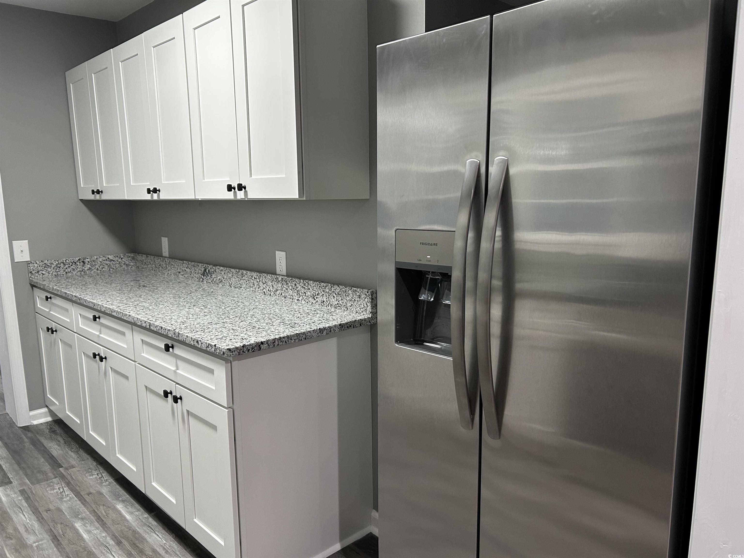 404 E Richardson Ave.