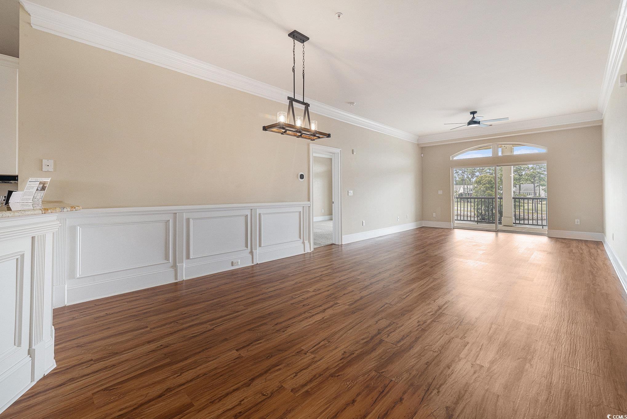 257 Venice Way H-204