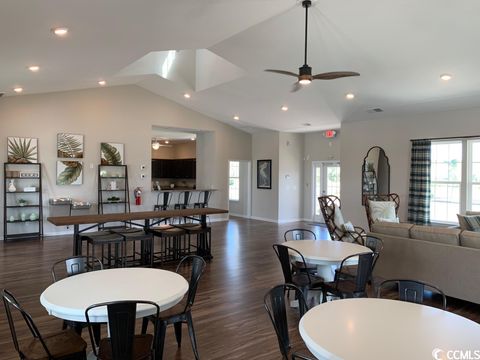 A home in Surfside Beach