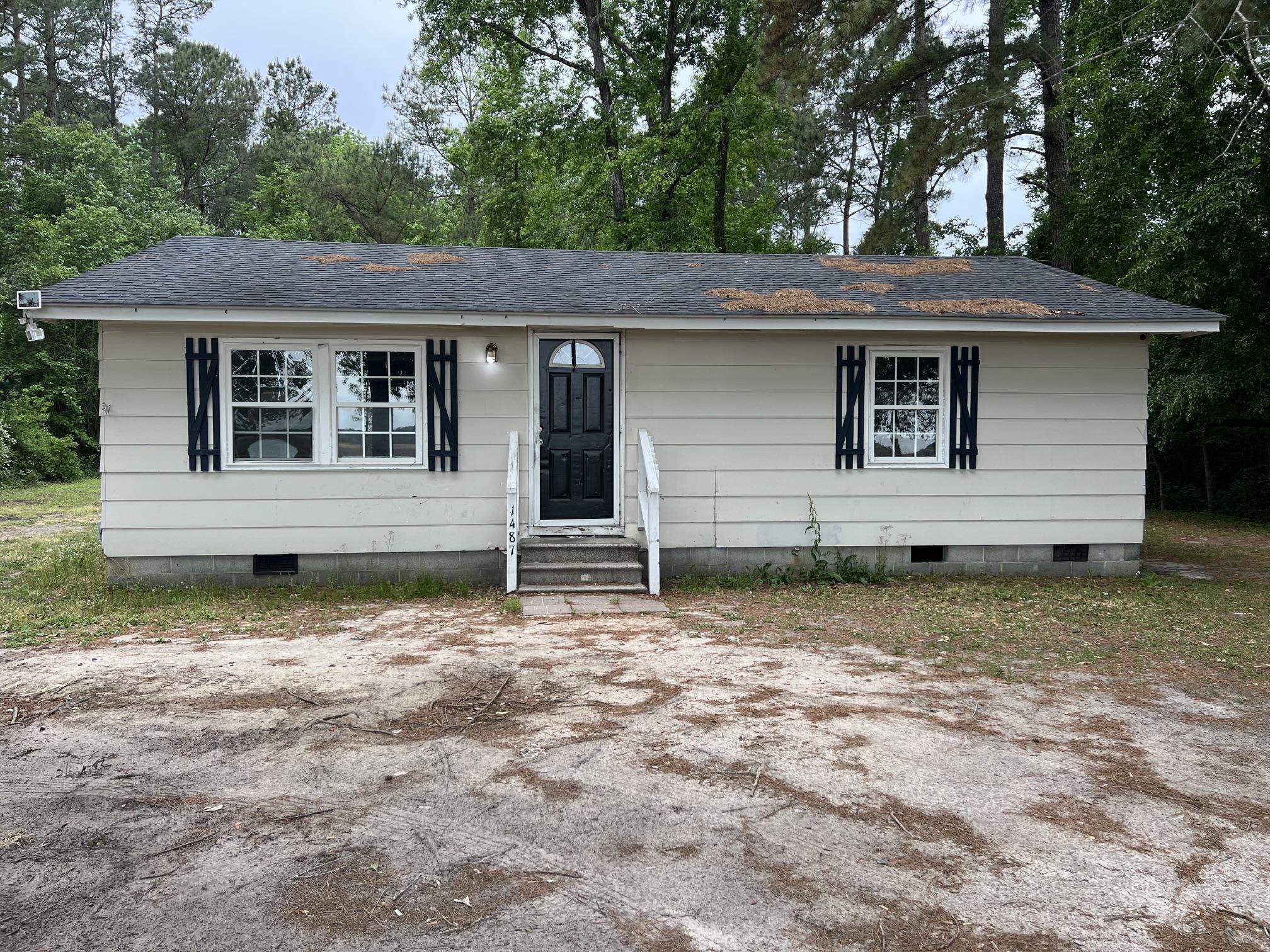 1487 Tory Hill Rd.