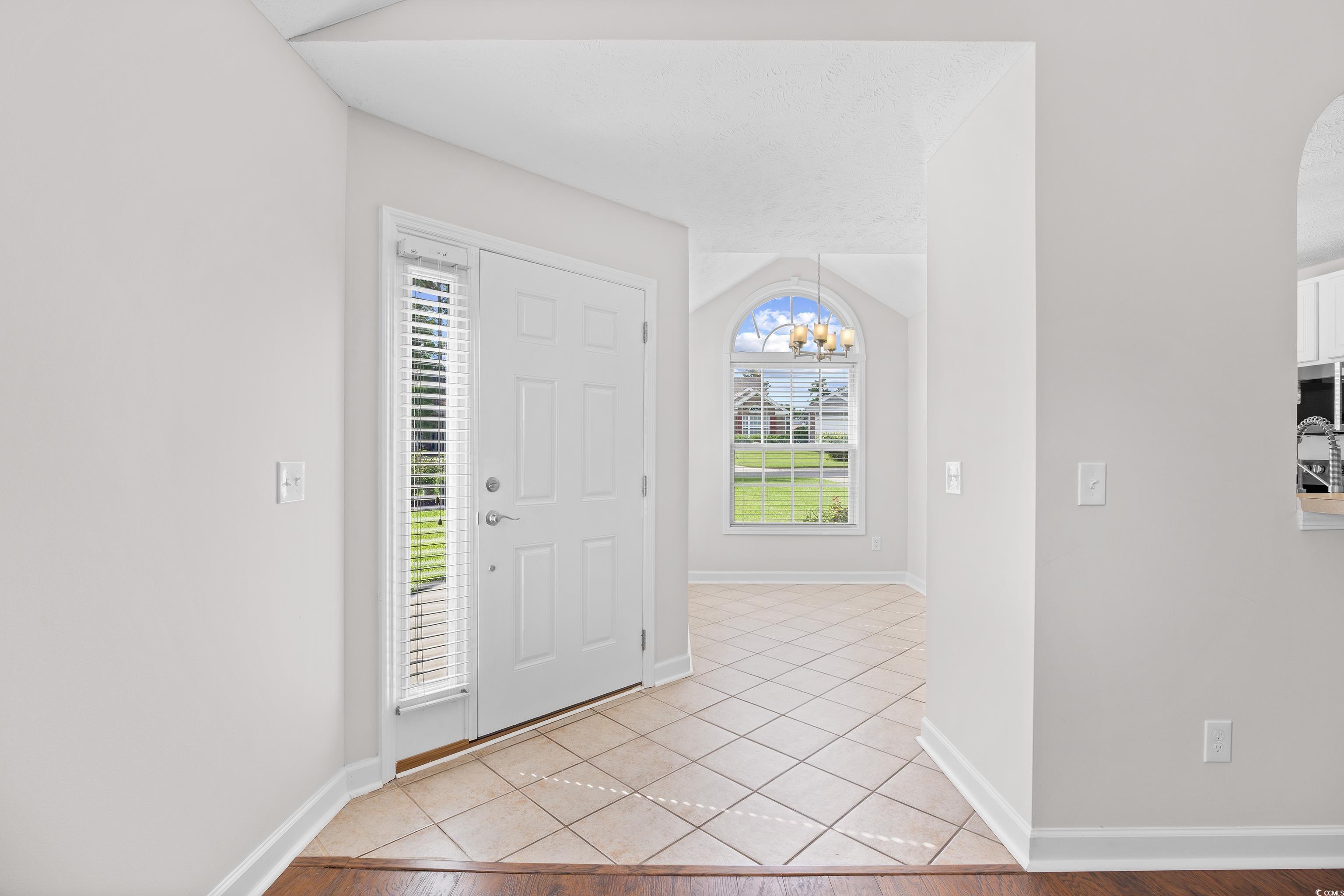 596 Oakmont Dr.
