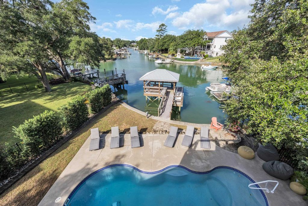 Photo of 527 Mount Gilead Rd, Murrells Inlet, SC 29576 (MLS # 2608369)