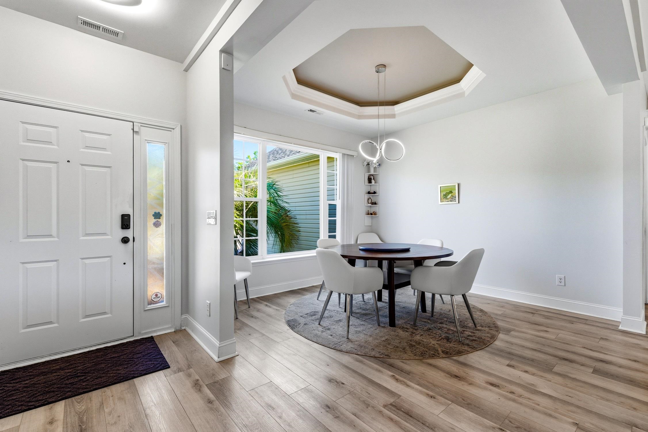218 Oak Landing Dr.