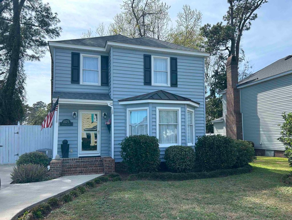 Photo of 1575 Victoria Ln, Myrtle Beach, SC 29577 (MLS # 2606977)