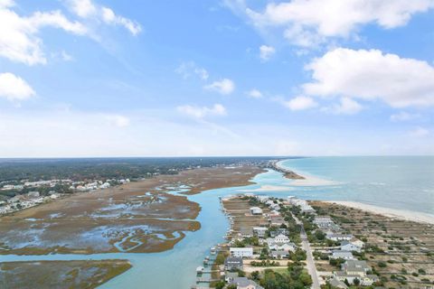 A home in Pawleys Island