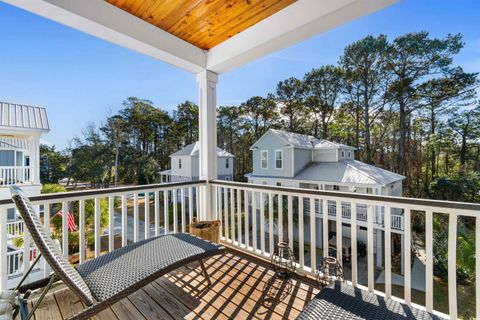 A home in Pawleys Island