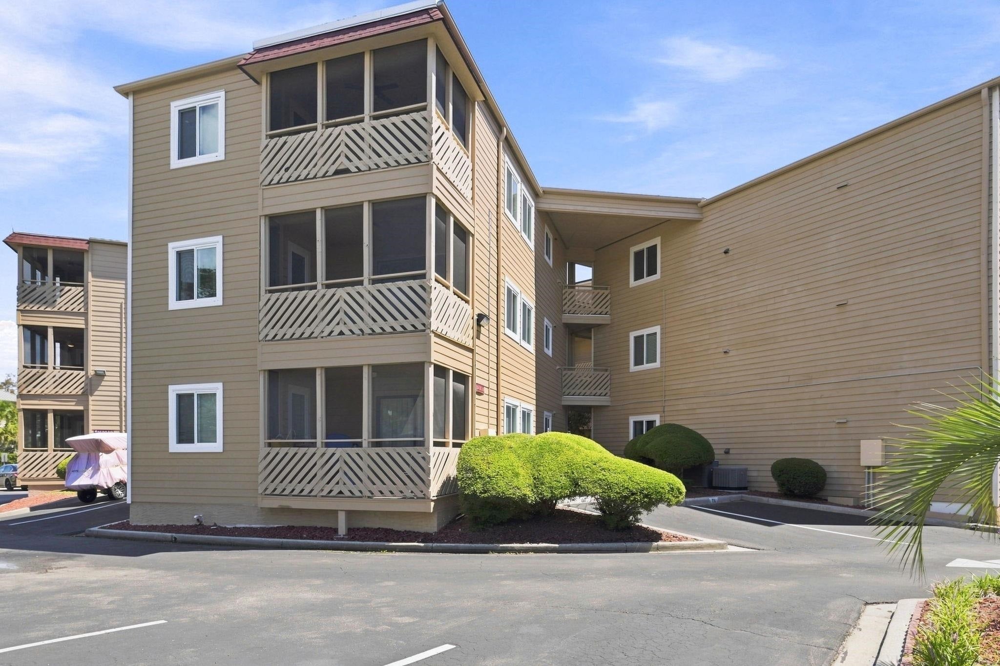 609 Hillside Dr. D21