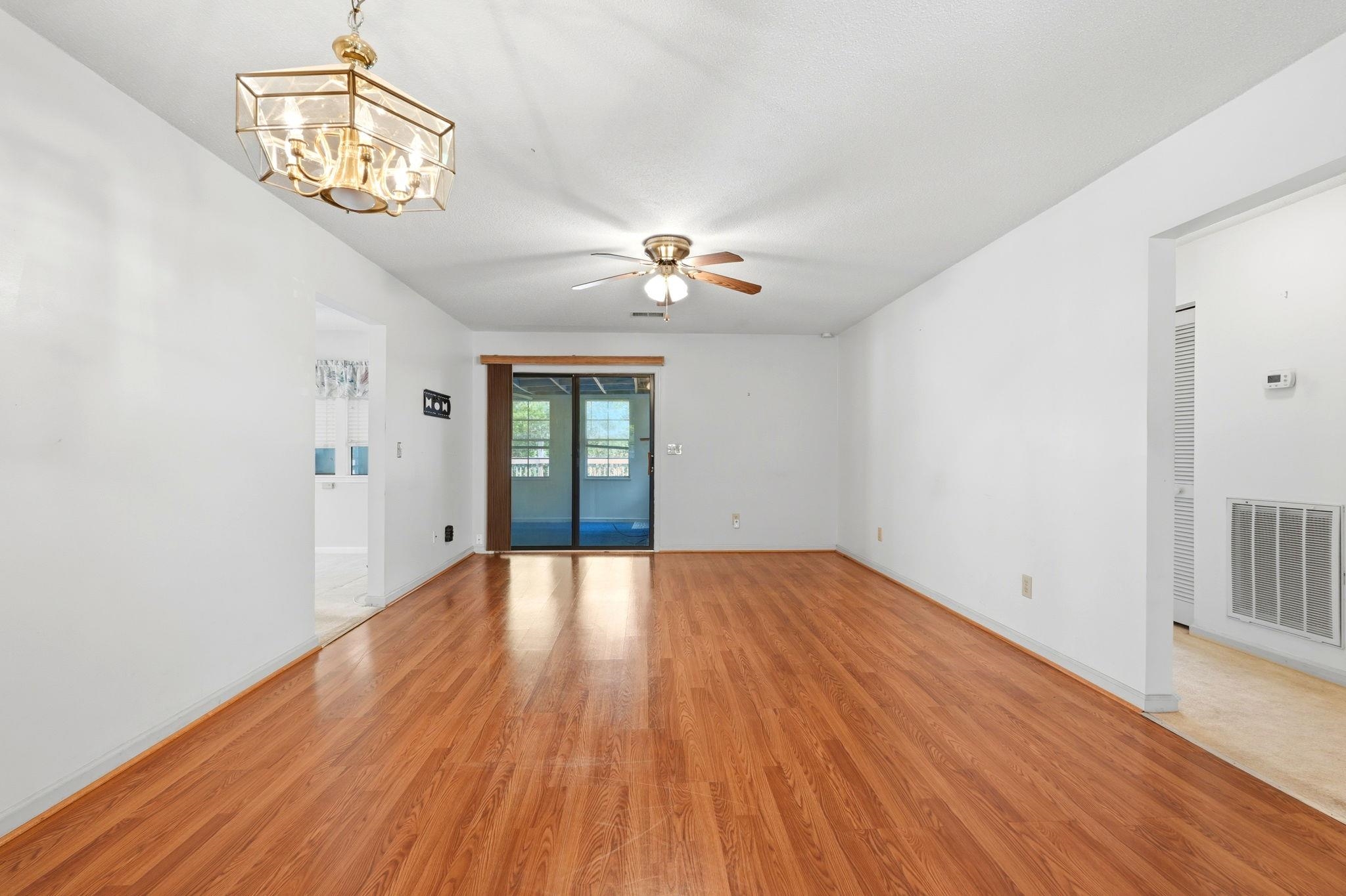 129 Hickory Dr.