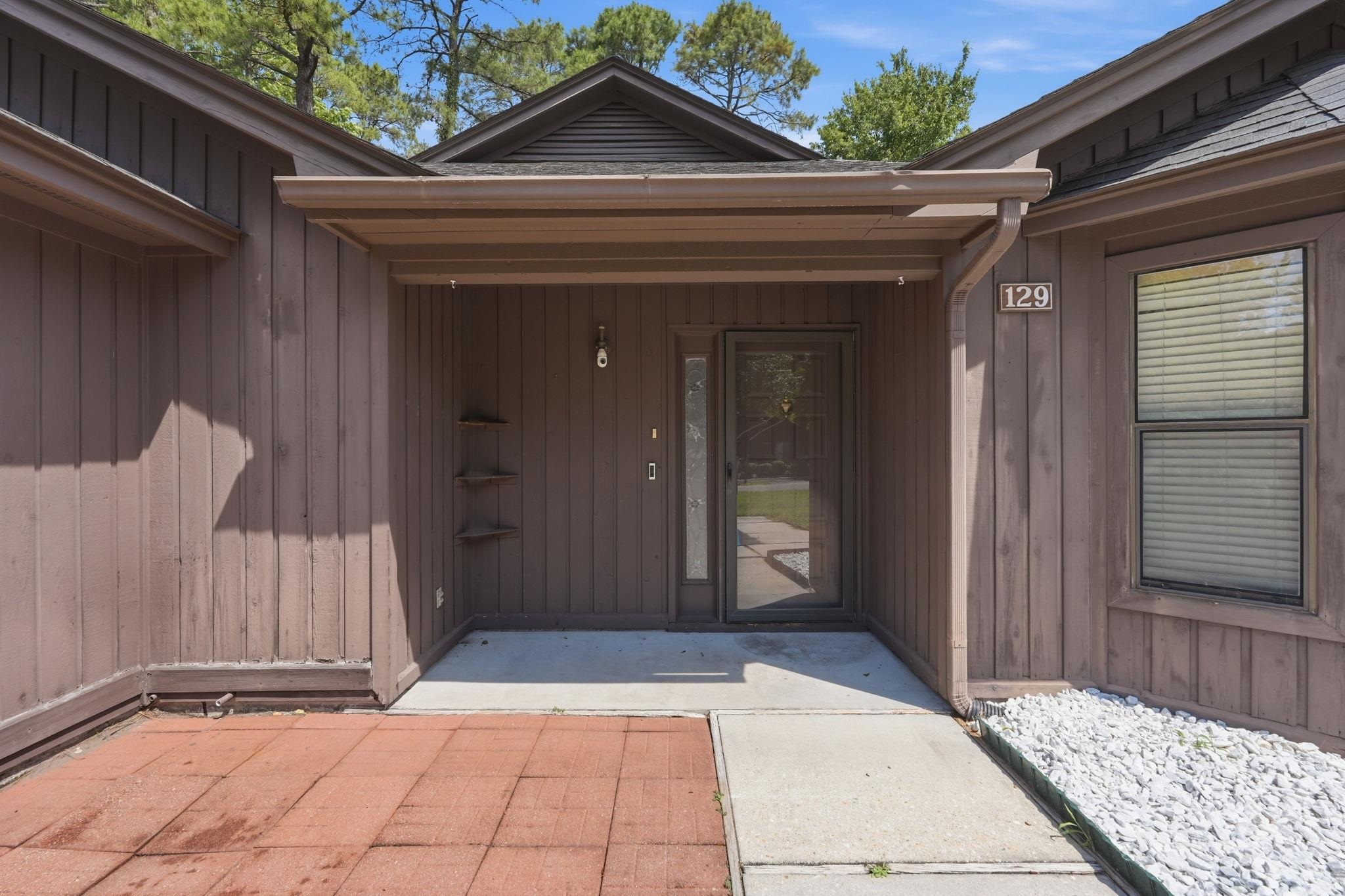 129 Hickory Dr.
