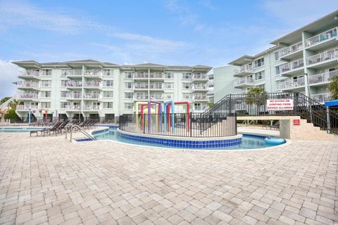 Condominium in Pawleys Island SC 14290 Ocean Highway 30.jpg