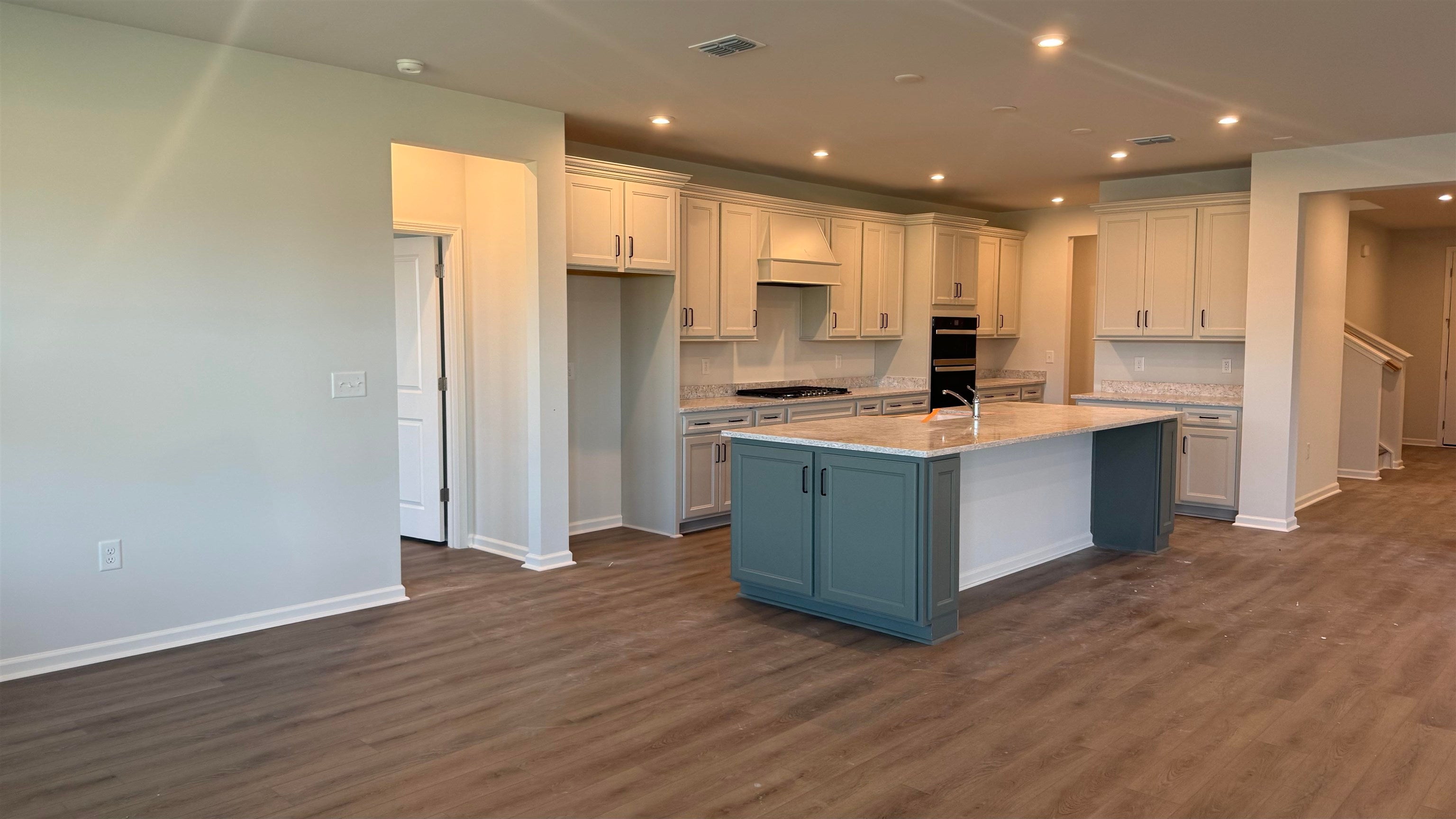 1509 Winding Creek Way