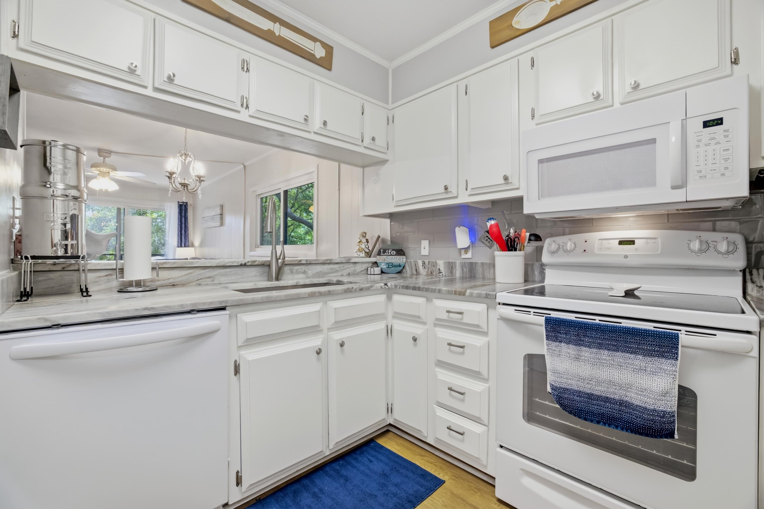 9501 Shore Dr. B-222