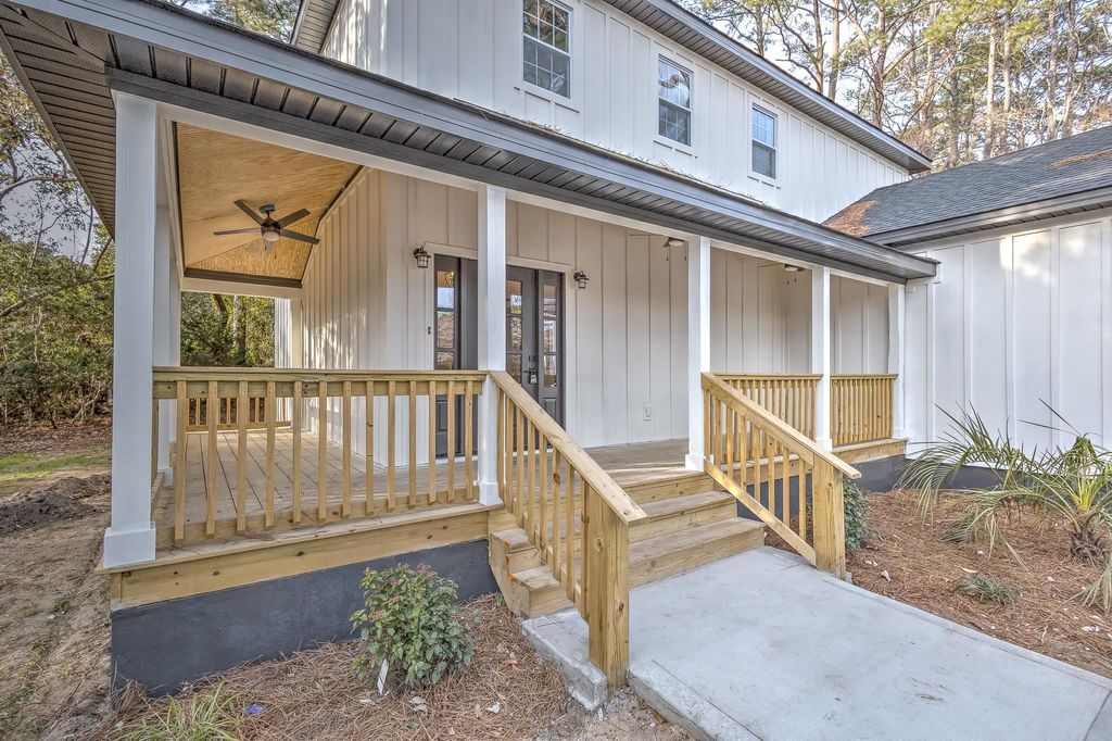 Photo of 47 Japonica Pl, Pawleys Island, SC 29585 (MLS # 2602923)