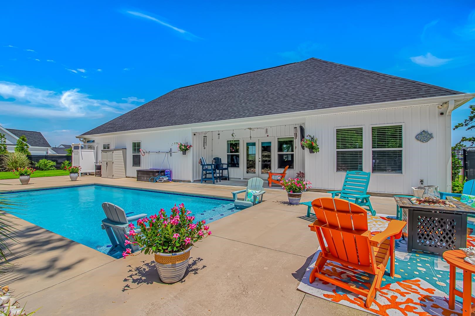 650 Pacific Commons Dr.