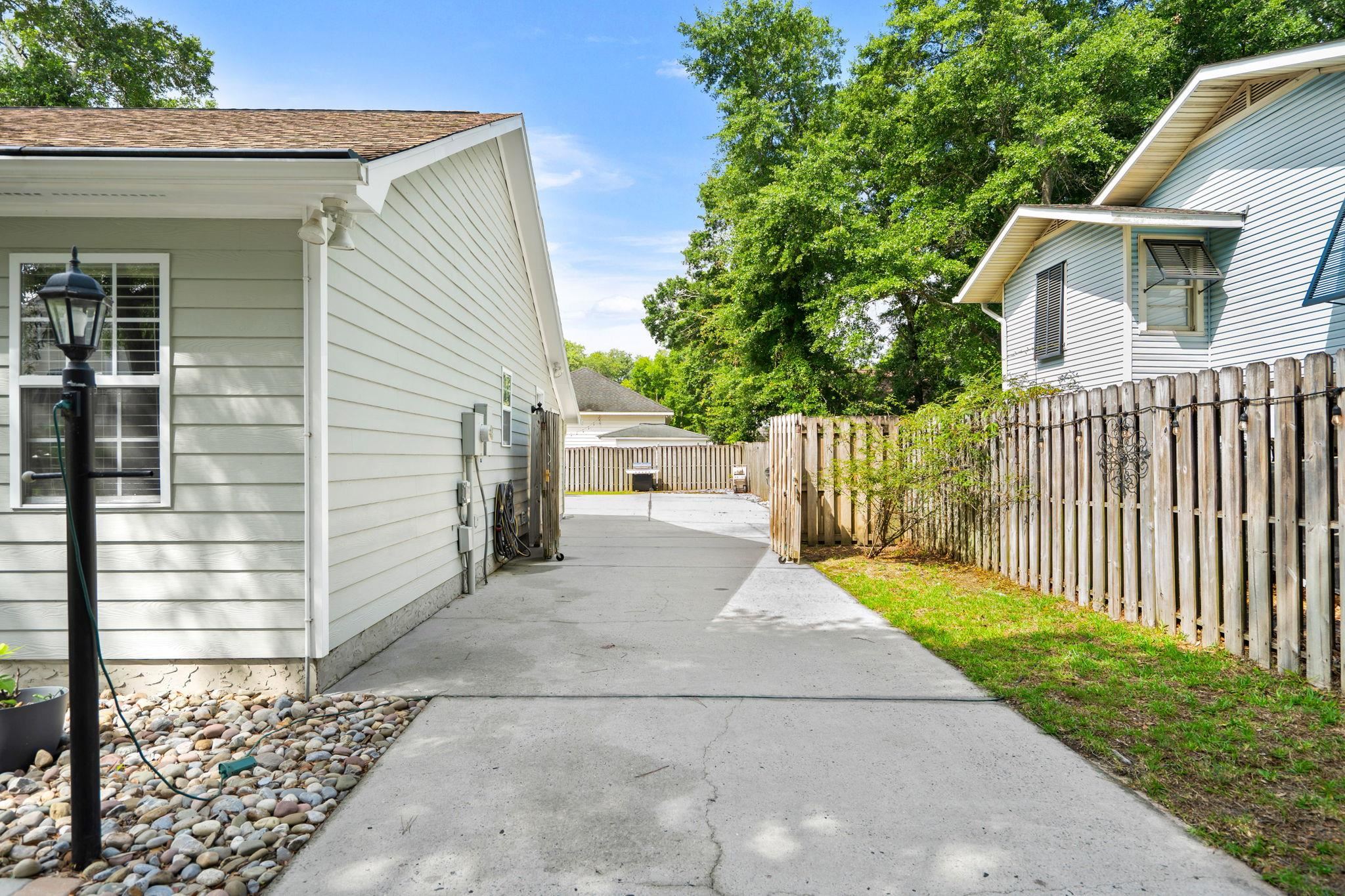 543 Mary Lou Ave.