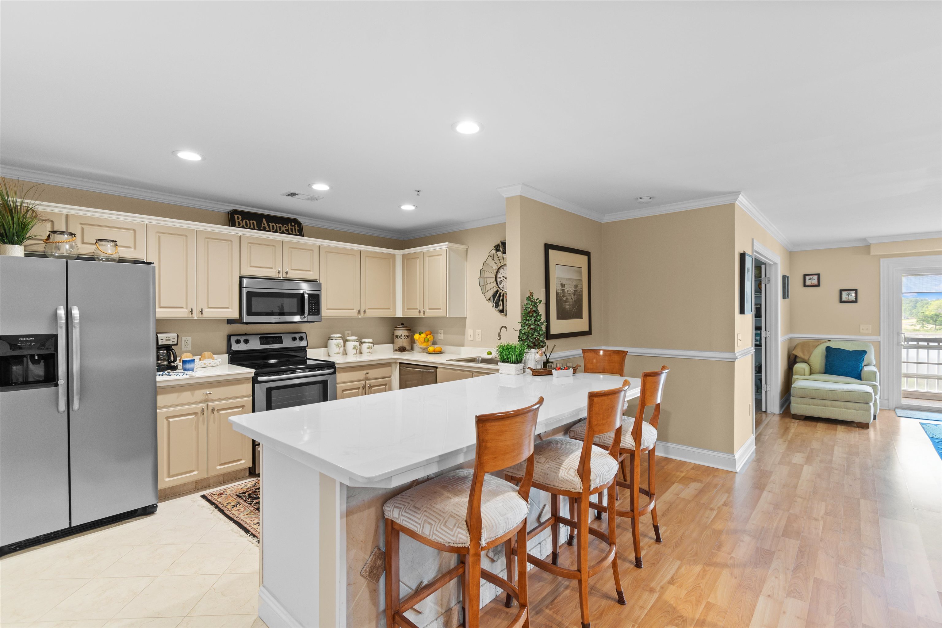 4366 Rivergate Ln. 404