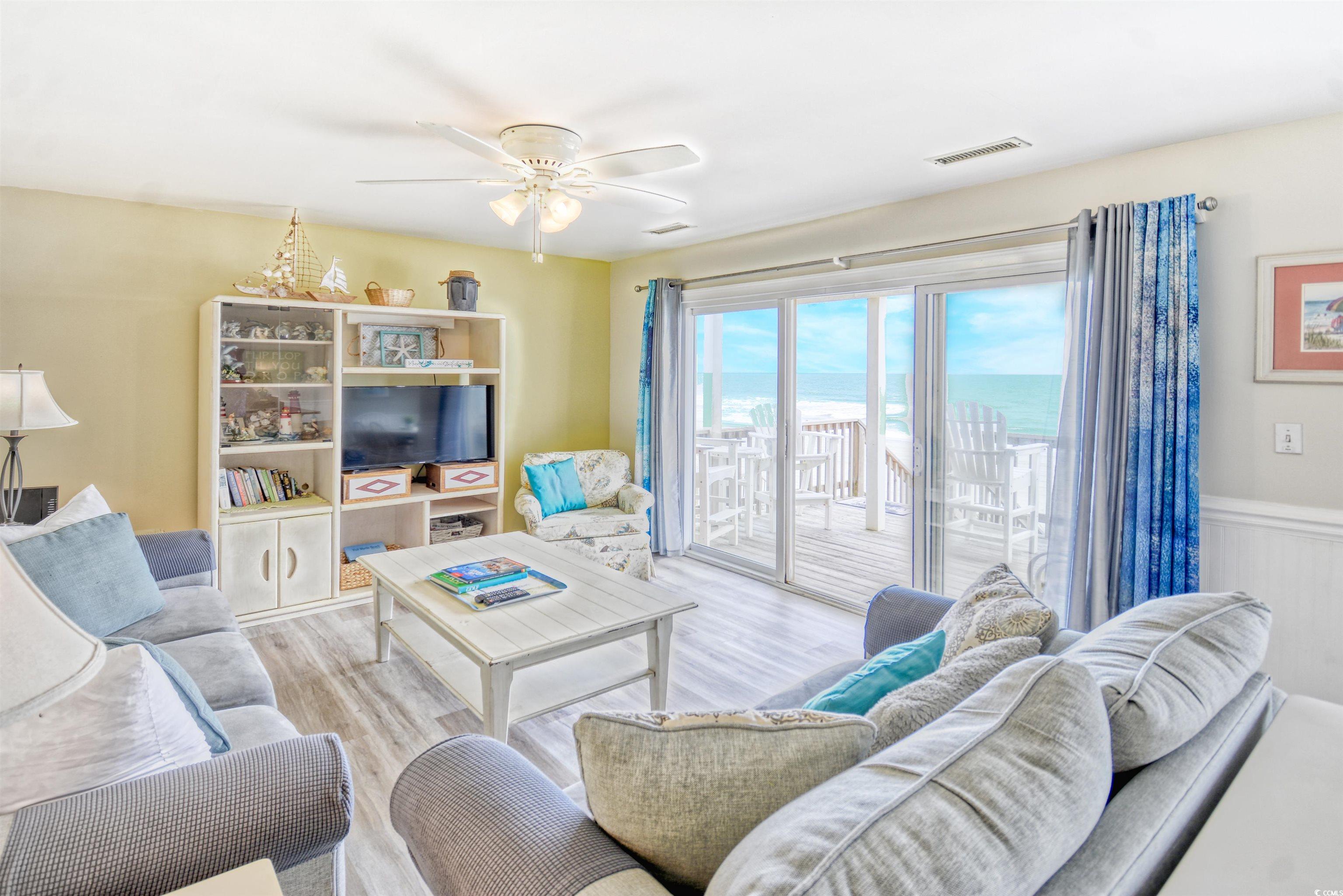 328 S Waccamaw Dr.