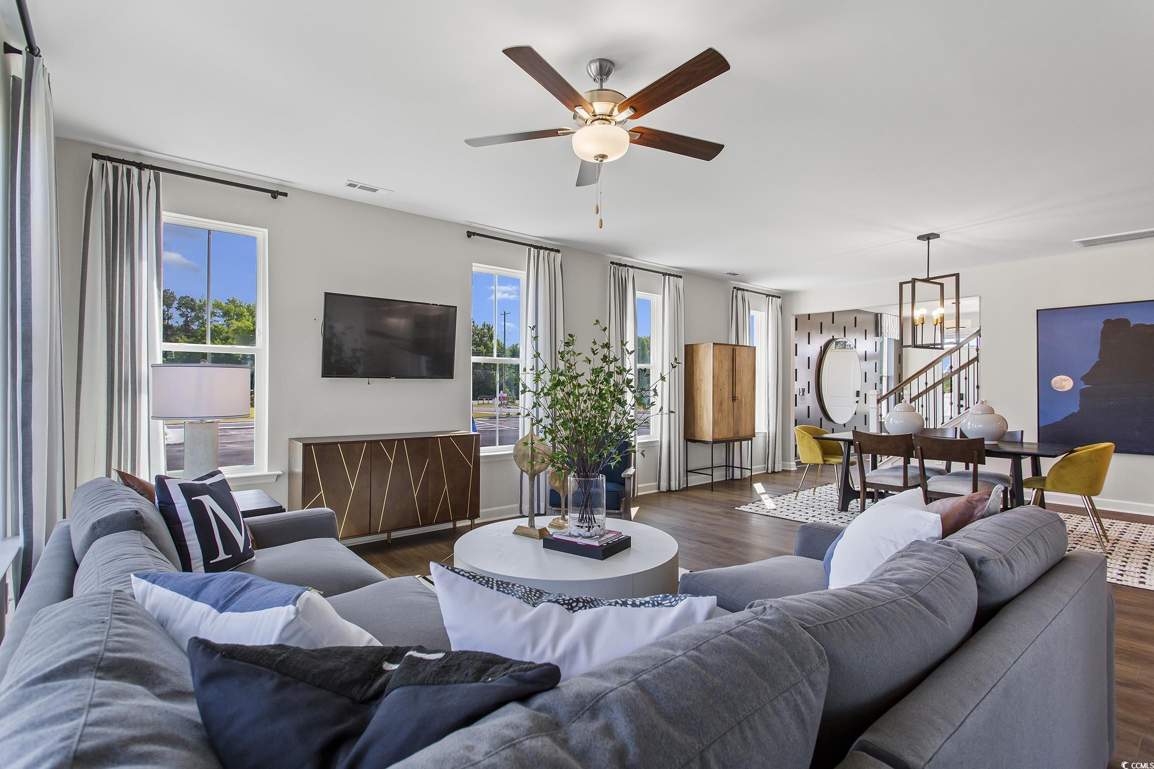 1099 Laconic Dr.