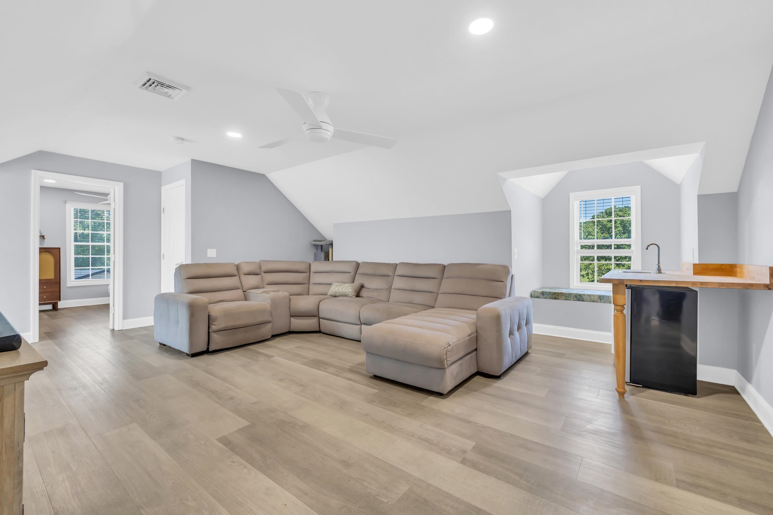 381 Saint Ives Rd.