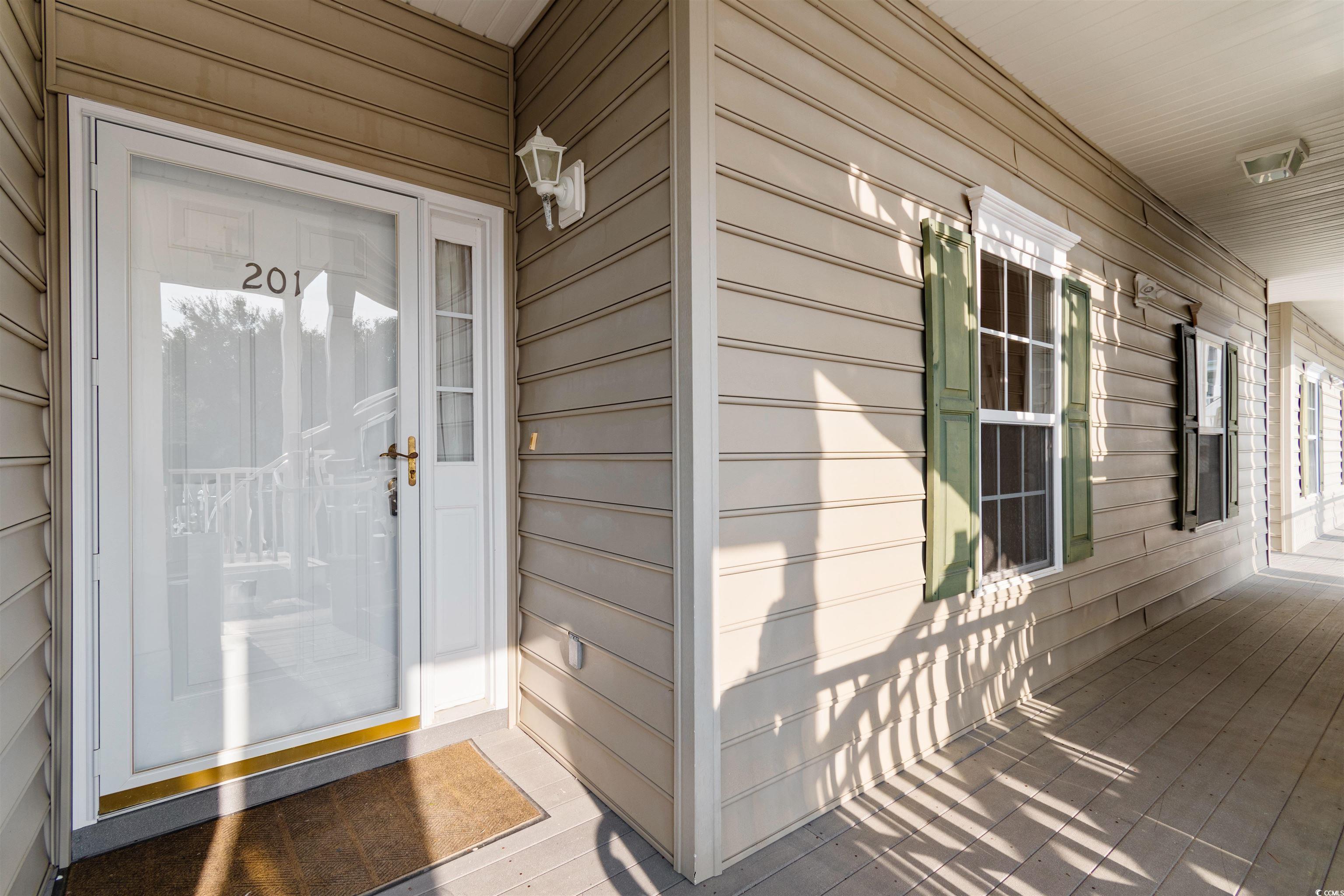5870 Longwood Dr. 201