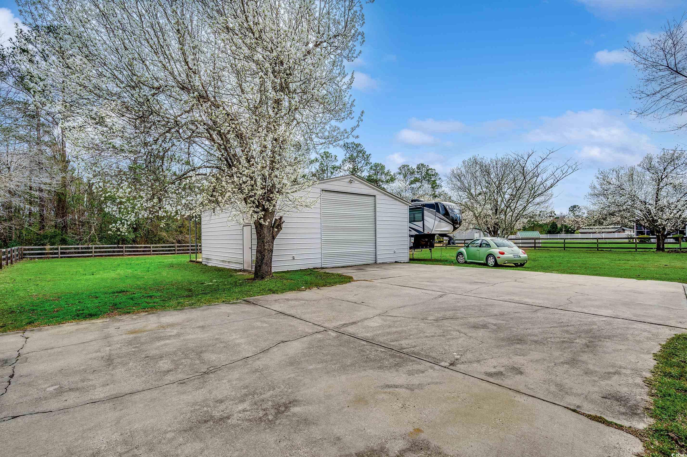 451 Holly View Ln.