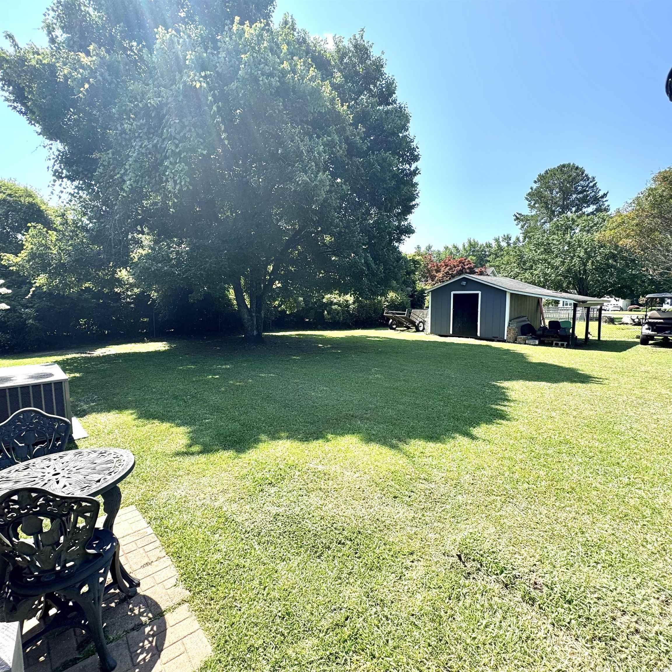 328 Wisteria Ave.