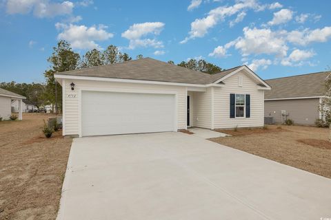 Single Family Residence in Shallotte NC 3858 Lady Bug Dr.jpg